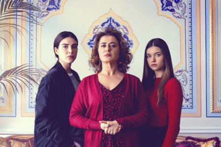 Fazilet Hanım ve Kızları 42. Bölüm Fragmanı – 7 Nisan Cumartesi