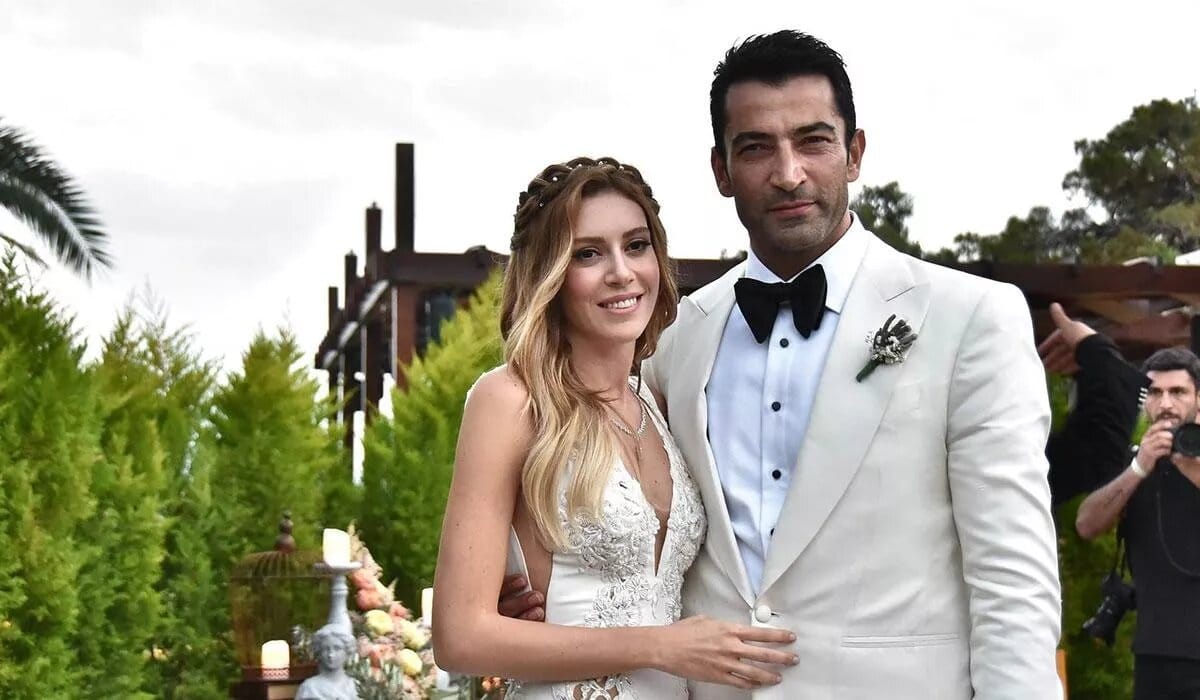 Onlar Aşktan Umudu Kesmemek Gerektiğinin En Güzel Örneği! Sinem Kobal ve Kenan İmirzalıoğlu’nun Aşk Dolu Yolculuğu…