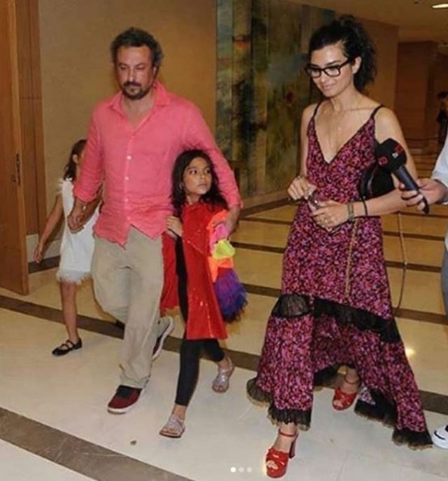 Tuba Büyüküstün, Onur Saylak ve kızları