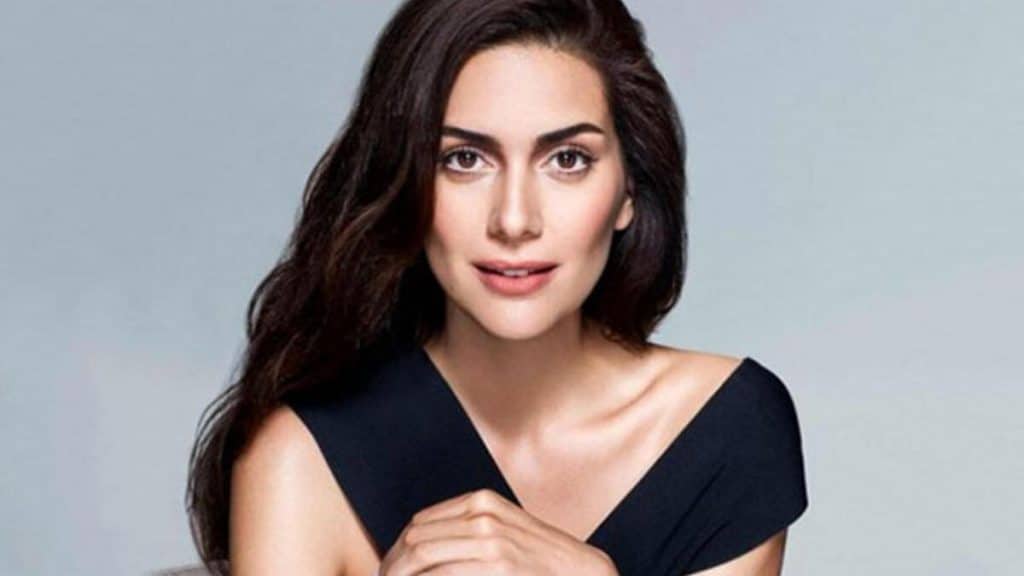 Bergüzar Korel