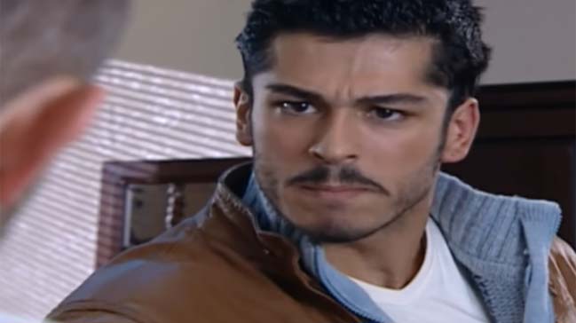 Burak Özçivit