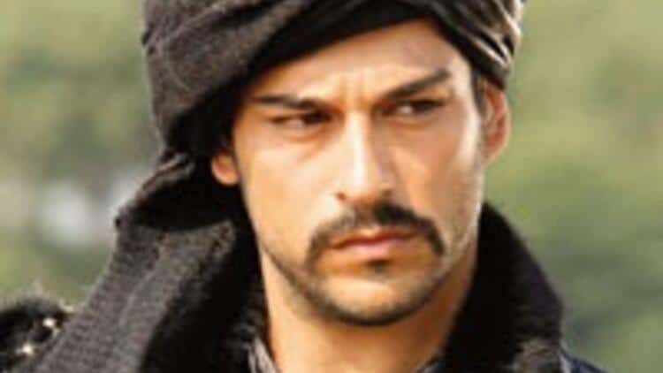 Burak Özçivit