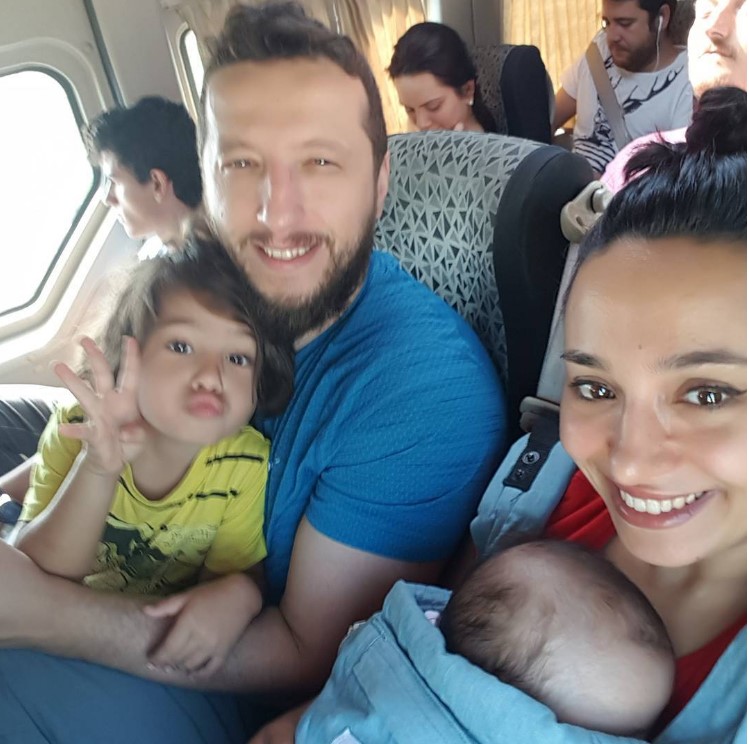 Sezen Burçin Karahan ve ailesi