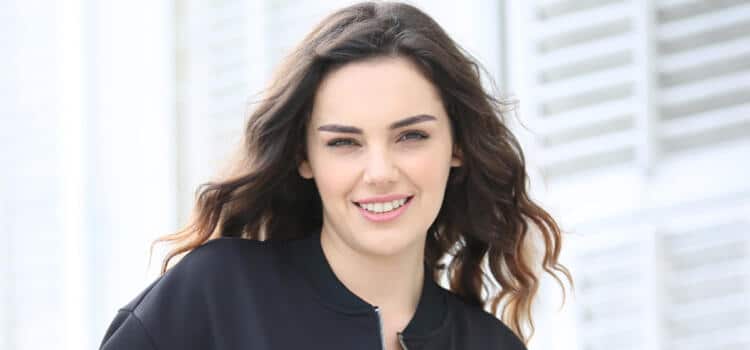 Yağmur Tanrısevsin