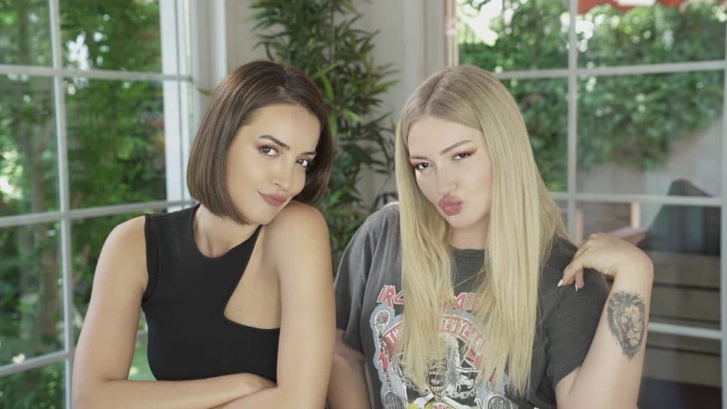 Danla Bilic ve İrem Sak