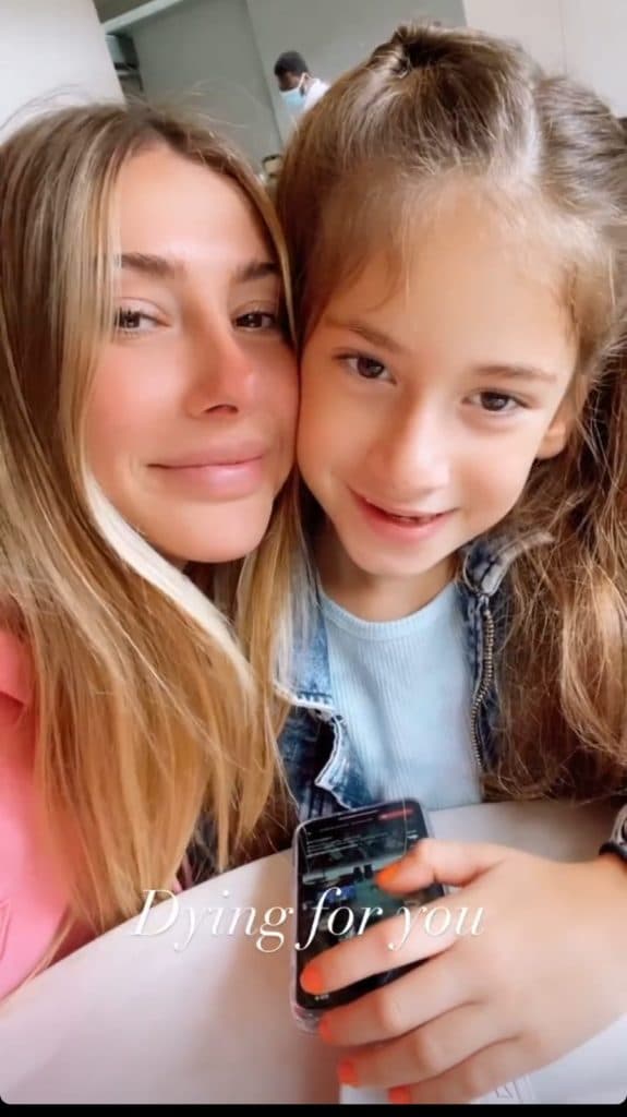Şeyma Subaşı ve Melisa Ilıcalı