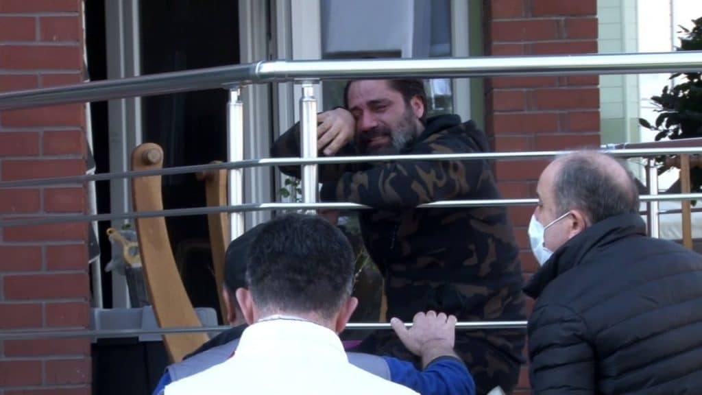 Sedat Kapurtu