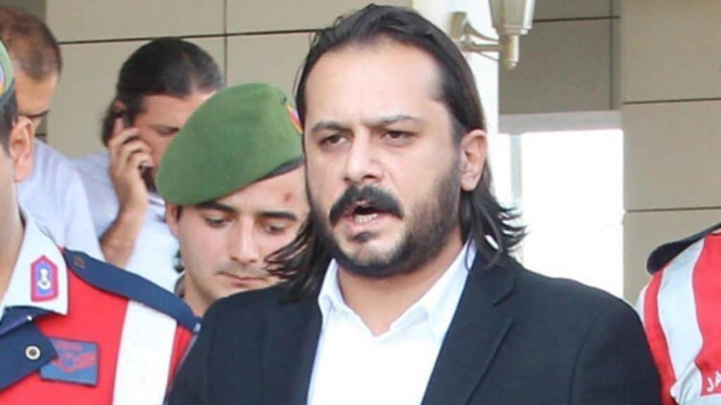Emrah Serbes