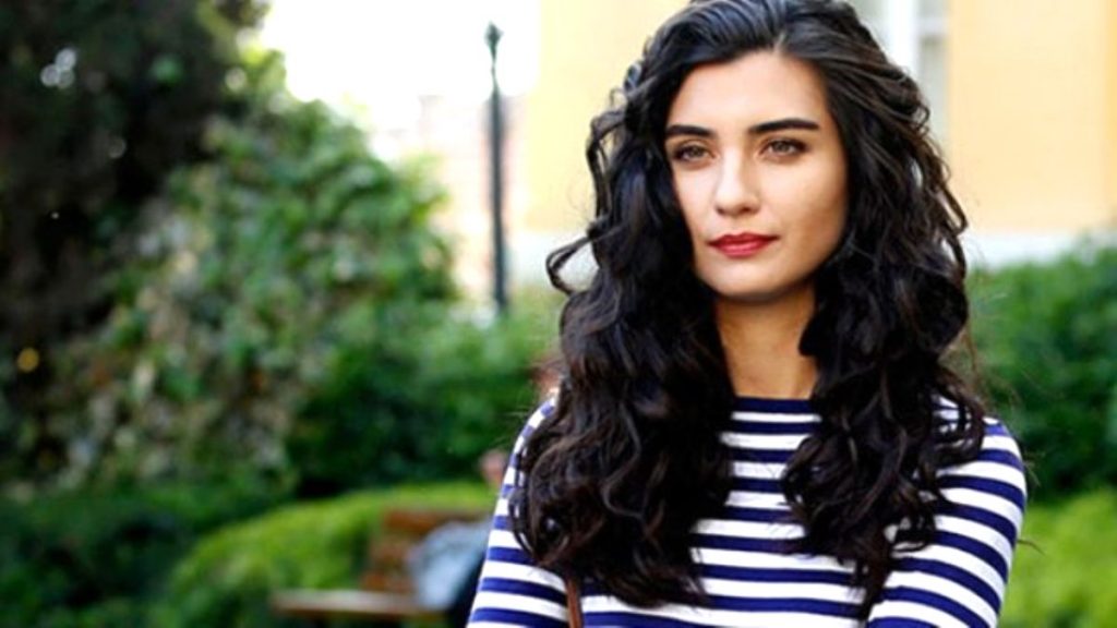 Tuba Büyüküstün