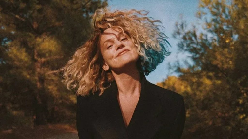 farah zeynep abdullah-masumlar apartmanı