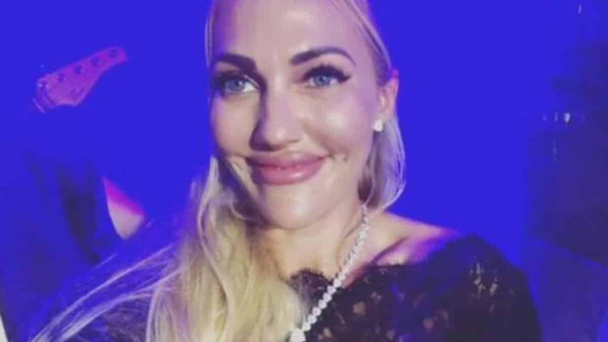 Meryem Üzerli�nin Gençlik Fotoğraf Ortaya Çıktı! Eski Hali Herkesi Şoka