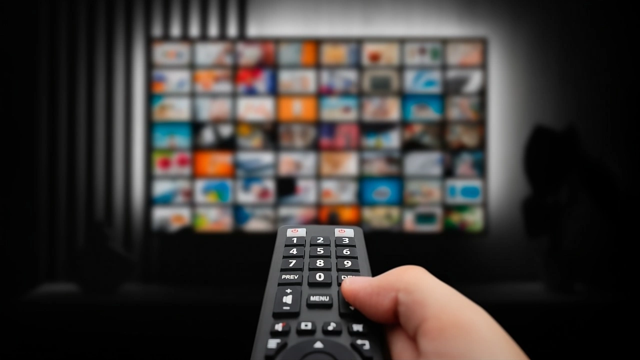 GÜNCEL TV YAYIN AKIŞI 27 EYLÜL 2025: Bu Akşam TV’de Ne Var? Kanal D, Show TV, Star TV, TV8, TRT 1, ATV, NOW Yayın Akışı Güncel