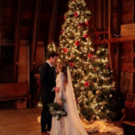 2025’te “Karanfilim, Sev Beni Al Gönlüne Dik Beni” Diyen O ünlüler